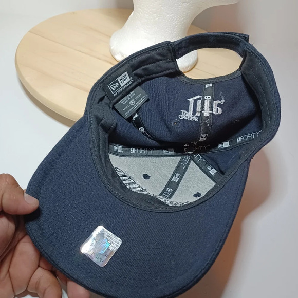 Lot Of 3 Dallas Cowboys New Era Baseball Hats Different Styles and sizes see pic - Picture 6 of 16